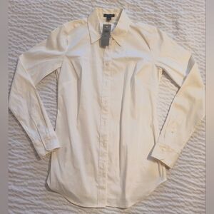 NWT Ann Taylor The Perfect Shirt White 00P